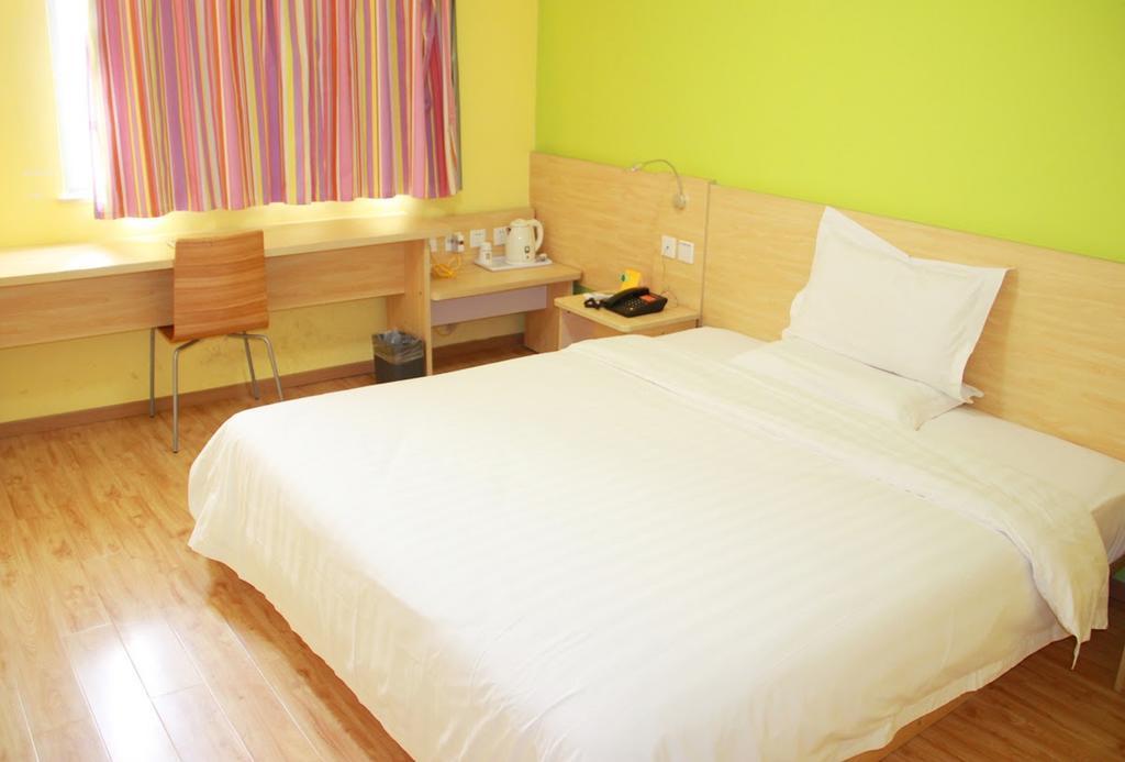 7Days Inn Dalian Gangwan Square Station Port Szoba fotó
